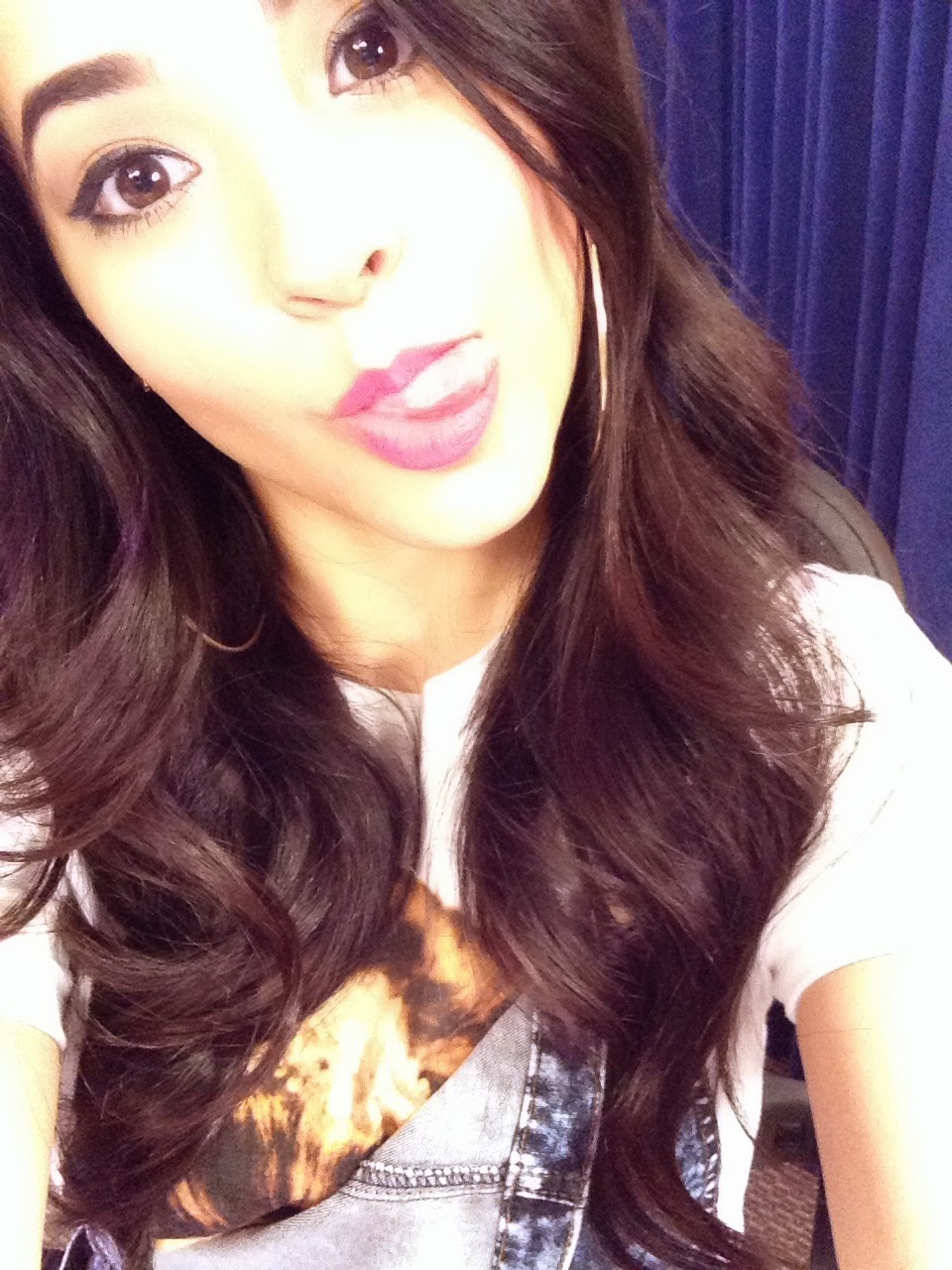 Sexy Selfie Pictures Of Hot Girls: 132 HOT LATINA SELFIES!