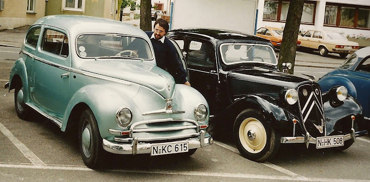 Auto_Citroen_1_rechts und Ford Buckeltaunus beide 1957