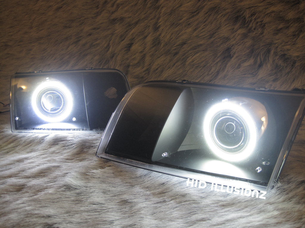 HID ILLUSIONZ Ford Crown Victoria Morimoto Mini D2S Iris LED Angel
