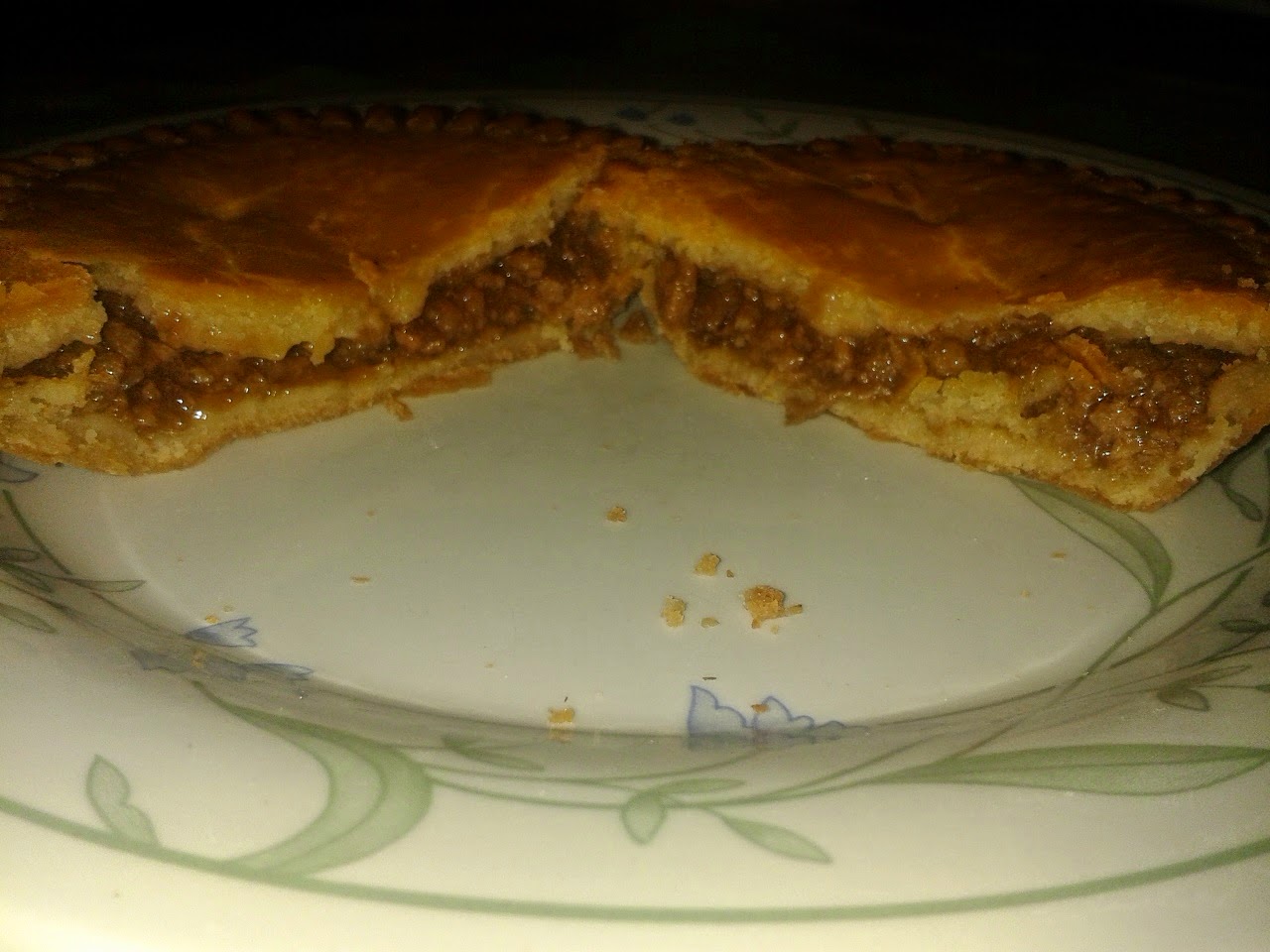 Dicksons Minced Beef and Onion Pie Review