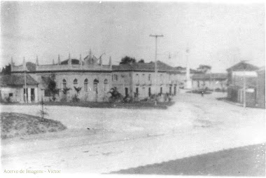 CASA DO PIO CANEDO E PRAÇA DA LIBERDADE