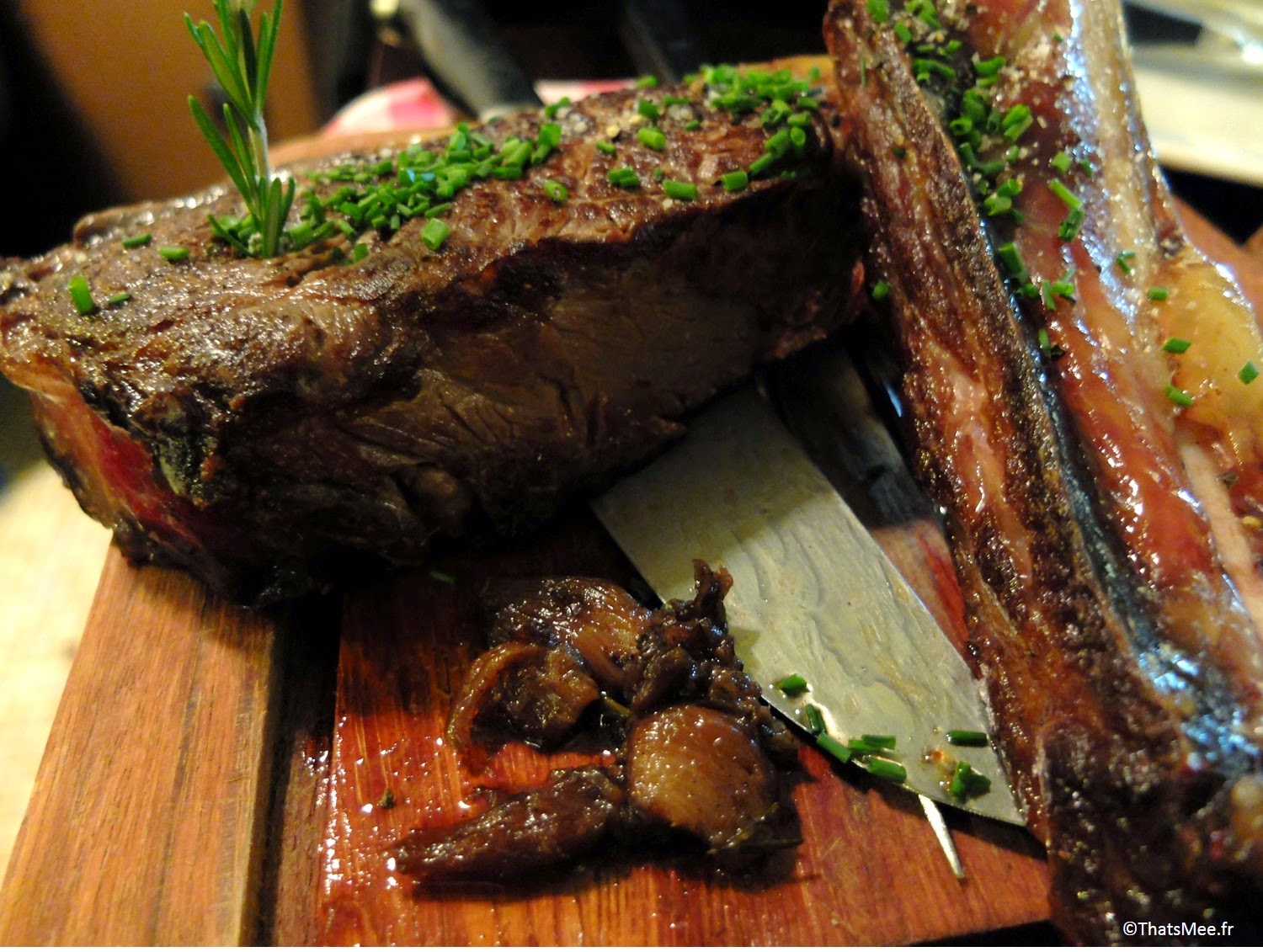 cote de boeuf Restaurant viande carnivore Les Crocs de L'ogre Paris 7 Ecole militaire boucherie viandards thatsmee.fr bonnes adresses