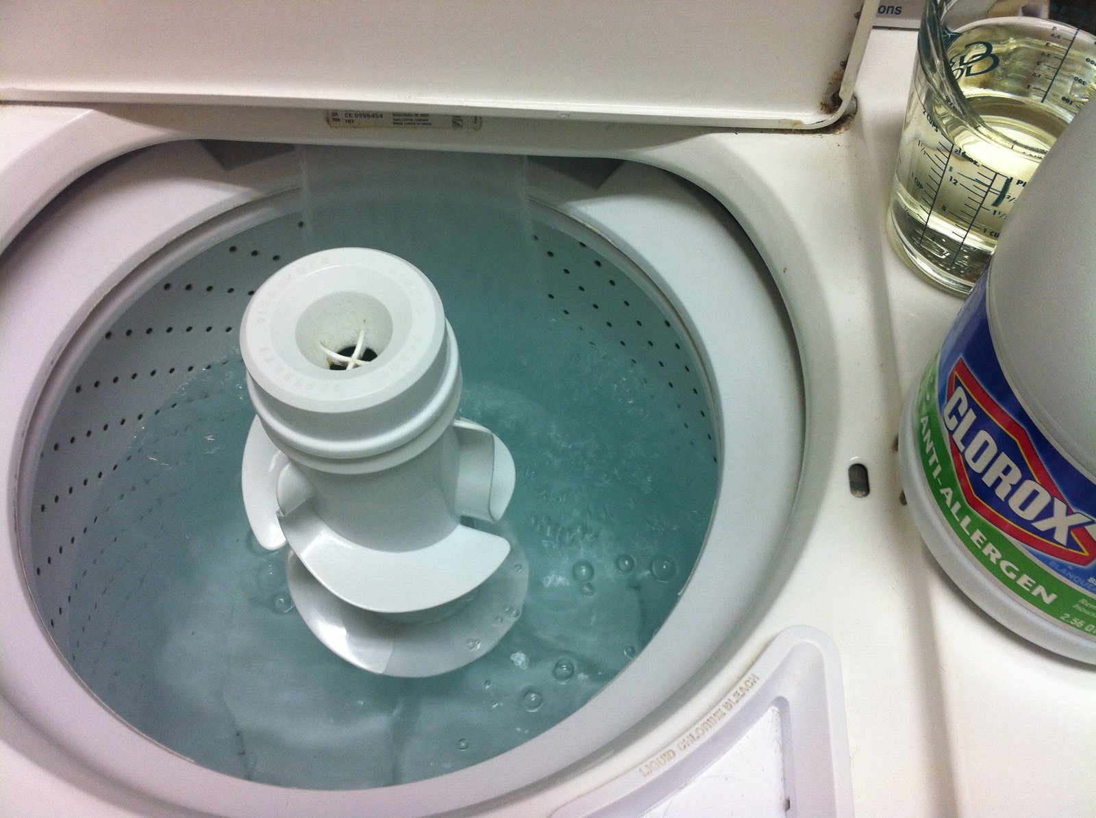 our carlson life diy thursday cleaning the washing machine