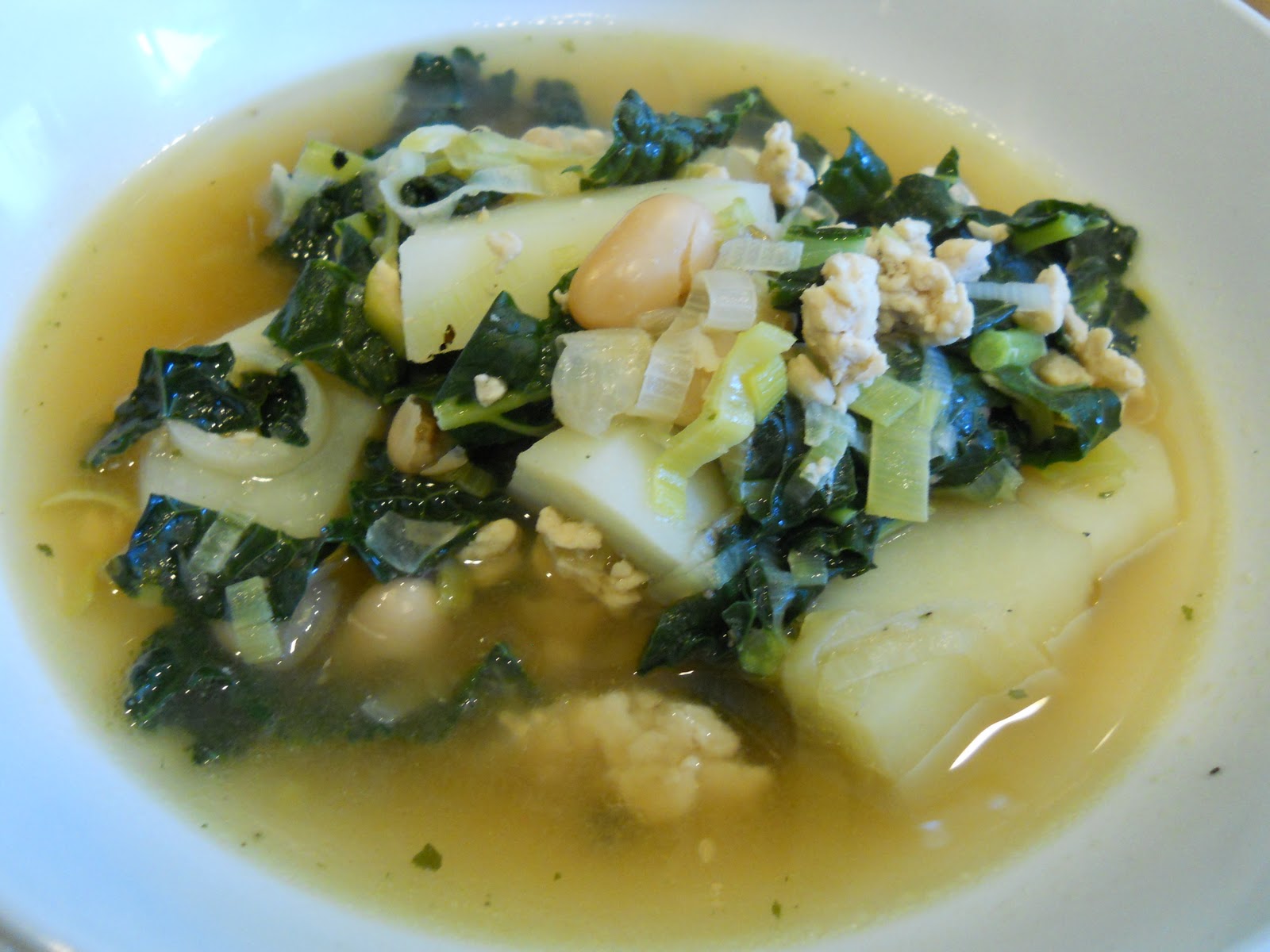 Fergie's Bites Tuscan Kale & Leek Soup