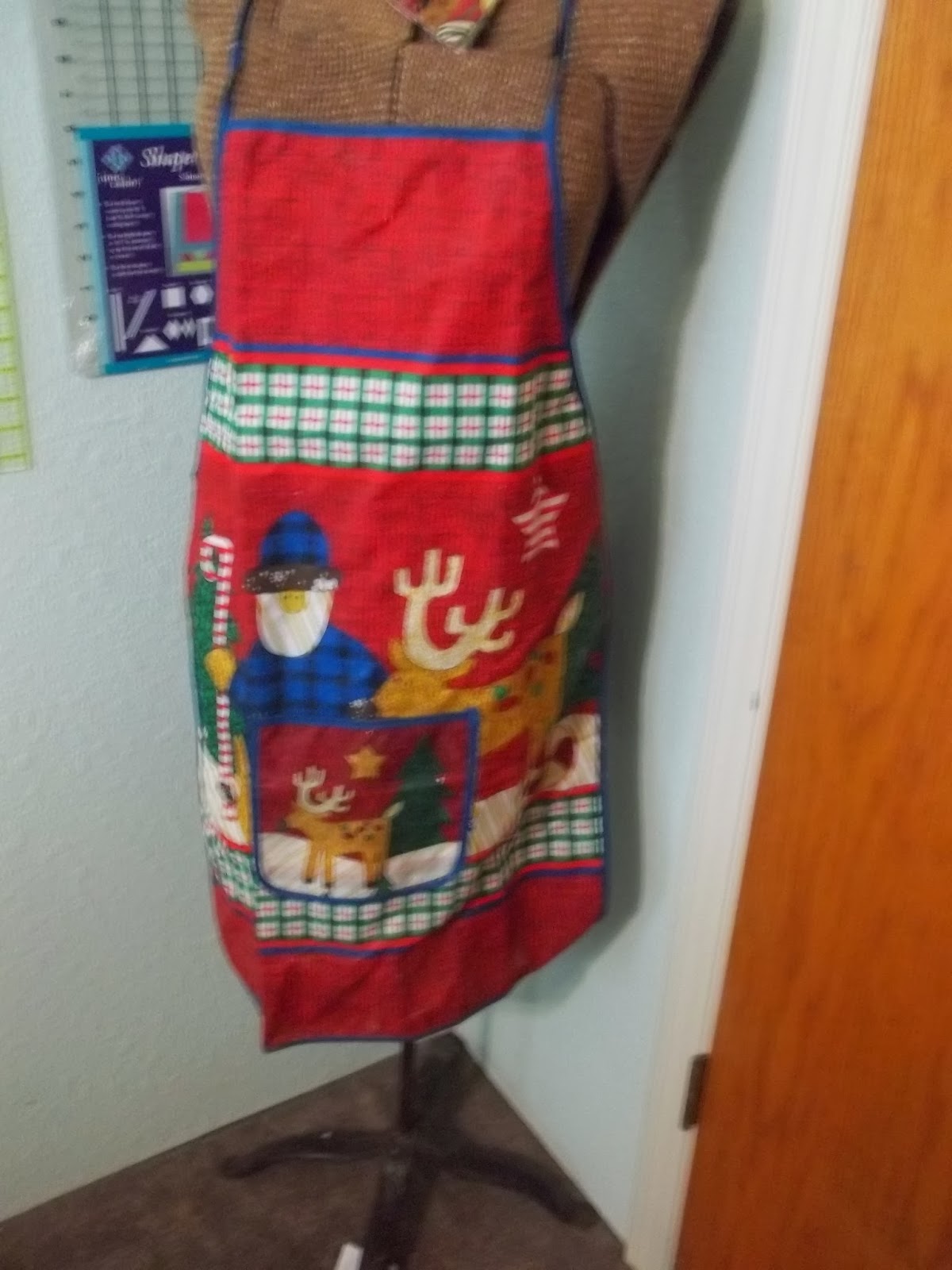 Michelle's Little Piece Of Heaven My world of Aprons.