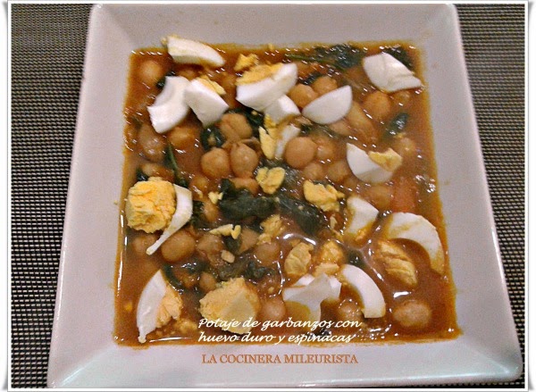 Potaje De Garbanzos Con Huevo Duro Y Espinacas (olla Rápida)
