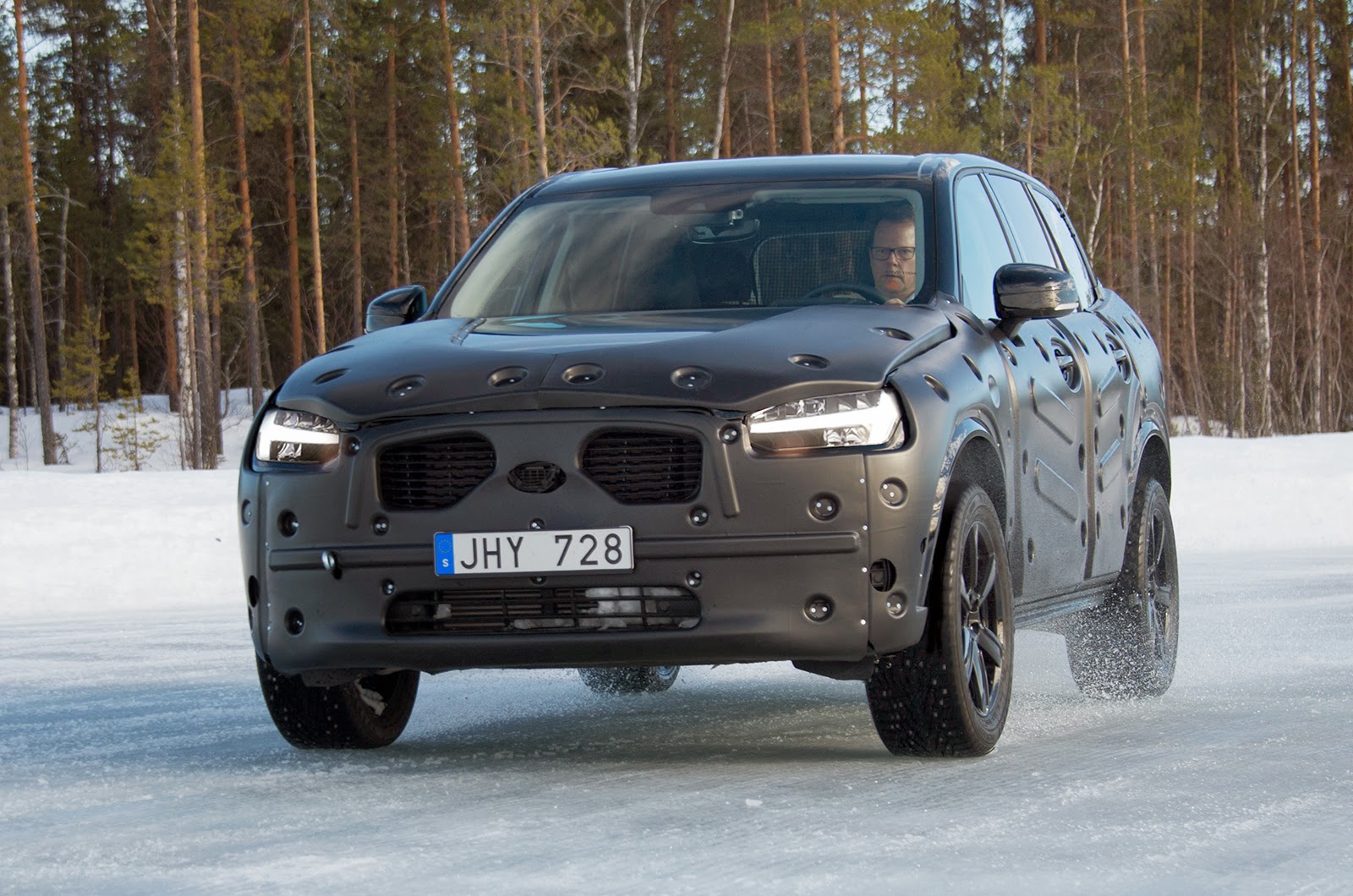 Spy Shot´s Neue ErlkönigBilder und Informationen vom XC90 aus Lappland
