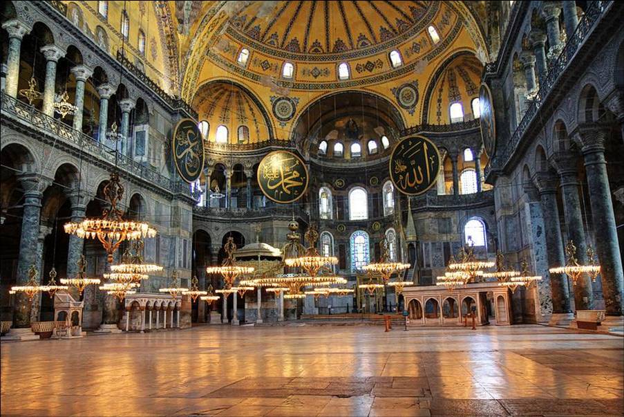 HAGIA SOFIA - MUST VISITED PLACE IN ISTANBUL