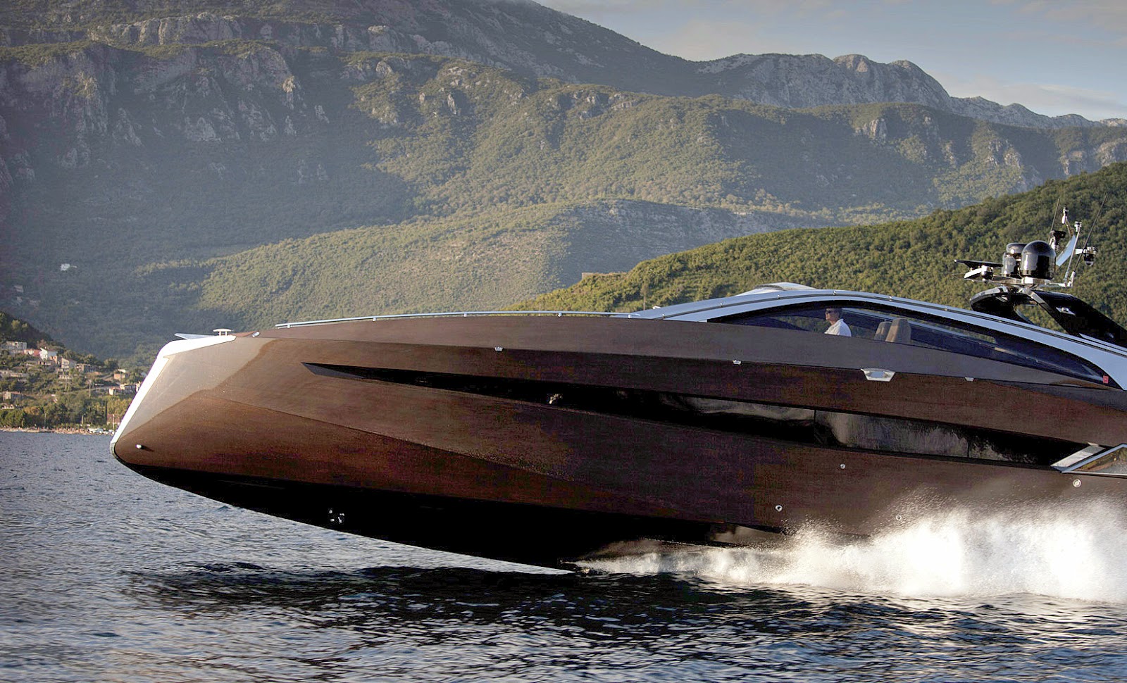 Amedeo Liberatoscioli YACHT HEDONIST BY ART OF