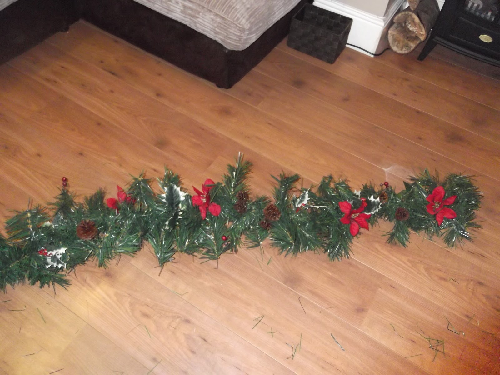 Made by (A)me: Make a Christmas garland for less than £10