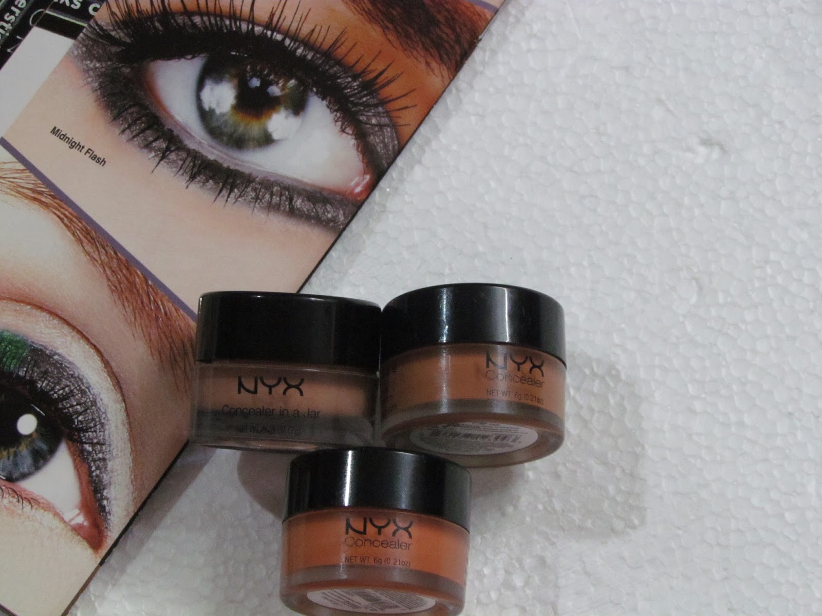 NYX Concealer Jar Shades Glow, Orange, Tan MAKEUPHOLIC WORLD