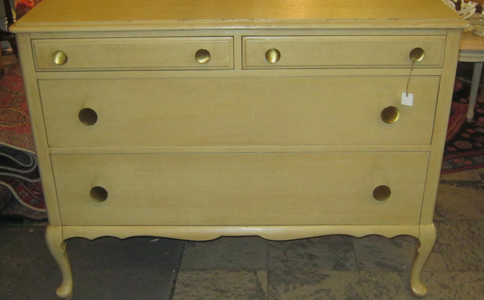 Funk & Gruven AZ OAK DRESSER WITH QUEEN ANNE LEGS