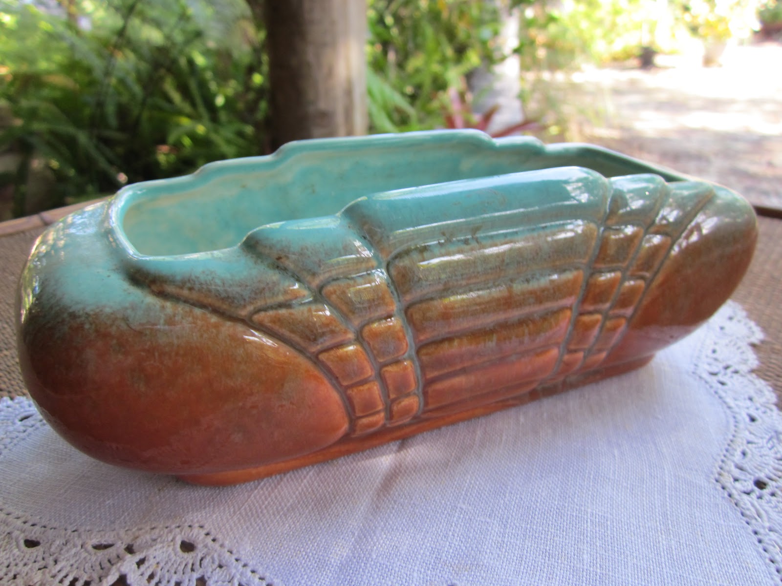 Johnnyfive Collectables Two Pieces of Australian Pottery