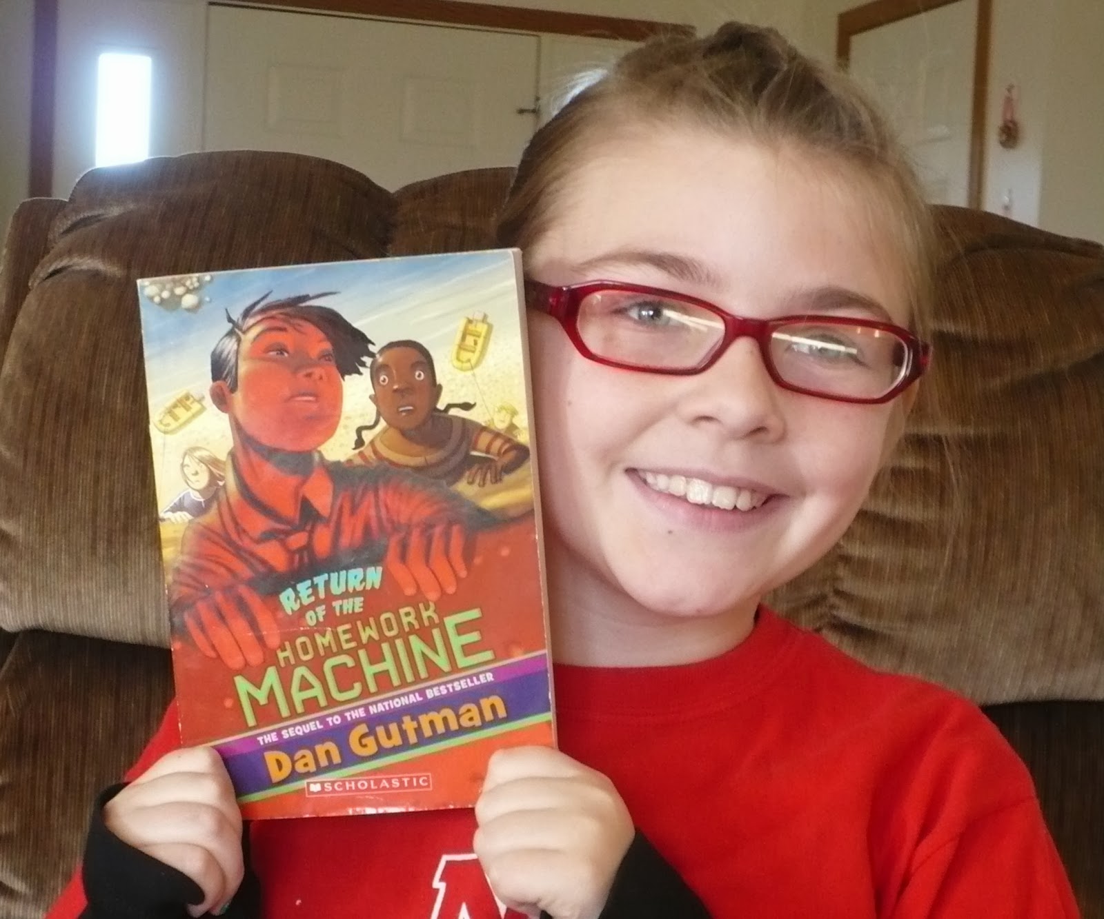 Books! Books! Books! Return of the Homework Machine by Dan Gutman