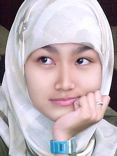 cw berjilbab
