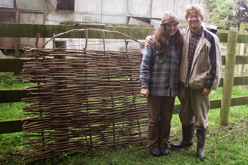 woven gate made out of hazelnut shoots wwoof workway new zealand