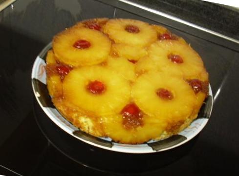 [bolo+ananas.JPG]