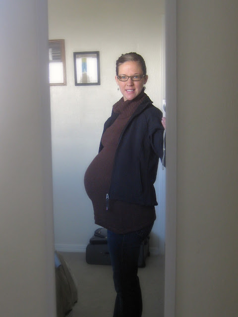 35 weeks pregnant self-portrait