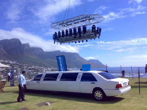 http://3.bp.blogspot.com/_-5Cl9WHU-Uo/TC9iESFISAI/AAAAAAAALm0/VVvCTCUXkZY/s1600/Dinner-Sky+%2816%29.jpg