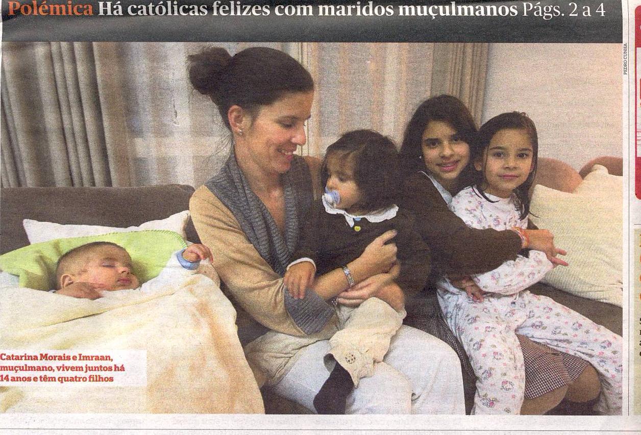 [Muçulmana+ajunta.JPG]