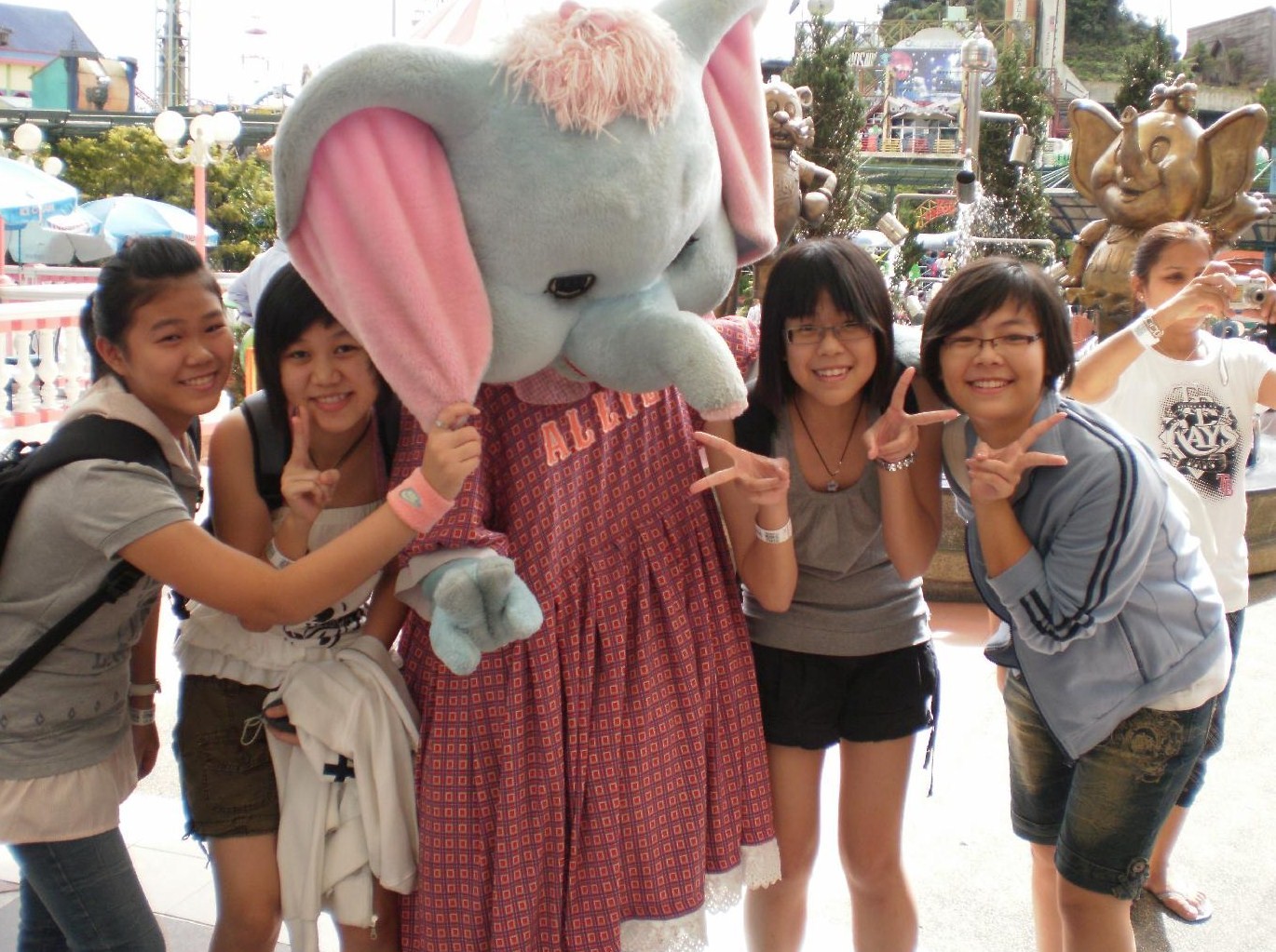 [PB080037.JPG]