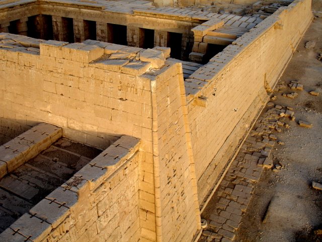 Jeroglificos en el Templo.