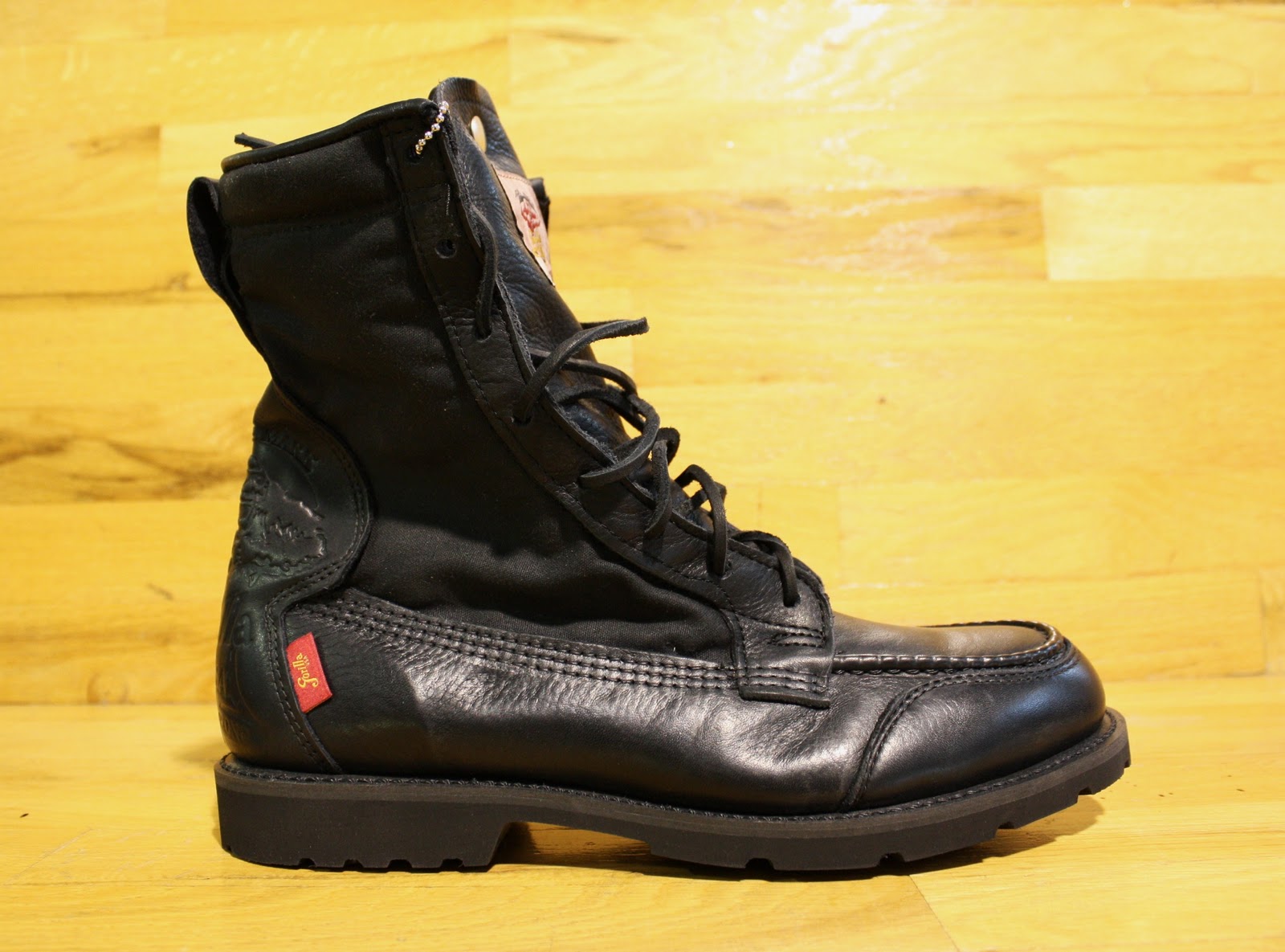 Dr. Jays Stores Gorilla Boot�s Exclusively In Dr Jays