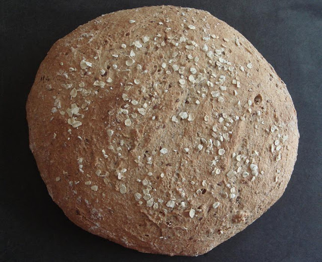 Crusty Oat & Flax Bread Recipe