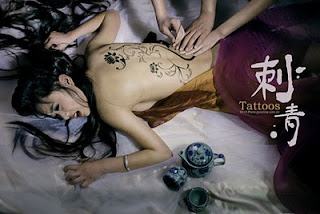 http://3.bp.blogspot.com/_-Q9ml2N1Op0/TMCJy6bITEI/AAAAAAAAAC8/9acb_oZcfw0/s320/tattoo-sexy_girl.jpg