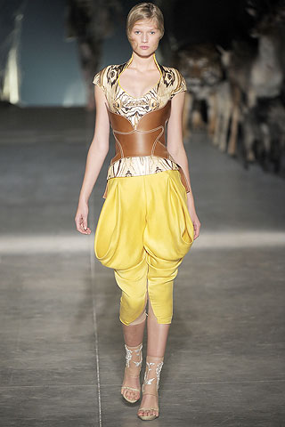 chaussure alexander mcqueen enfant