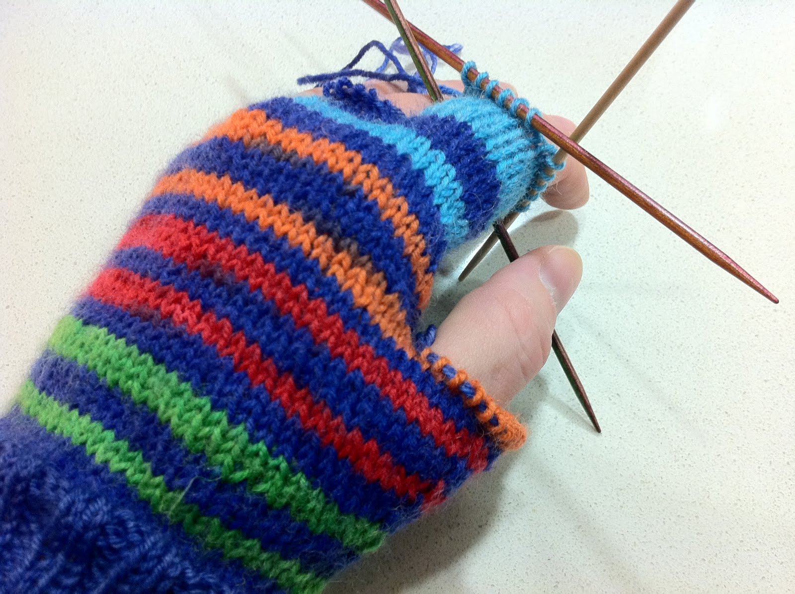Talking to the Wall Sock yarn glove knitting pattern