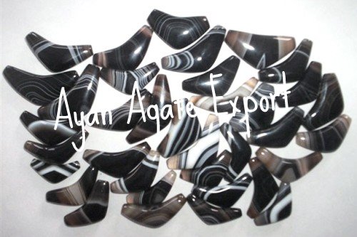 Black Banded Agate Bow Beads