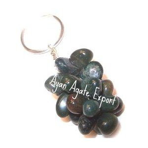 green-agate-bunch-of-grapes-keyring