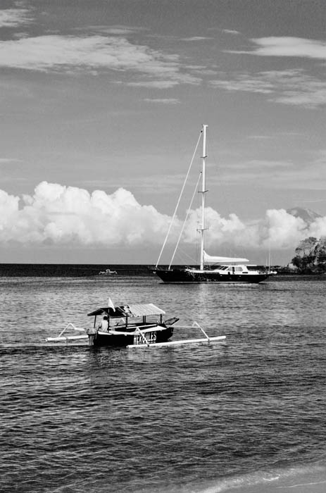 Panorama Hitam Putih