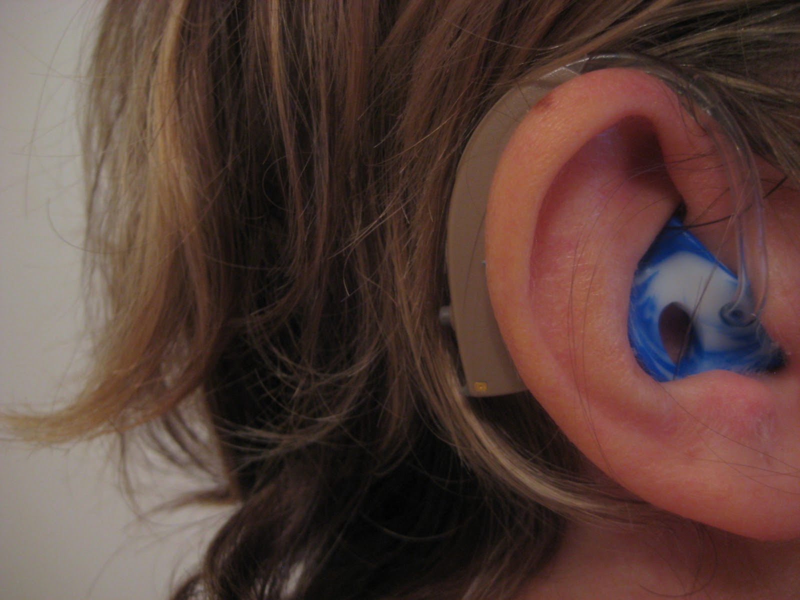 Size 13 Medium BTE Earmold Hearing Aid Tubing Pack of 10! eBay