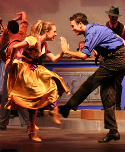 [Swing-Duo-premiere.jpg]