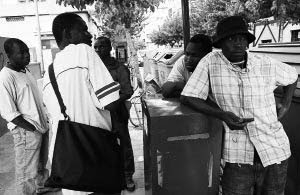 inmigrantes sin papeles ley de extranjería