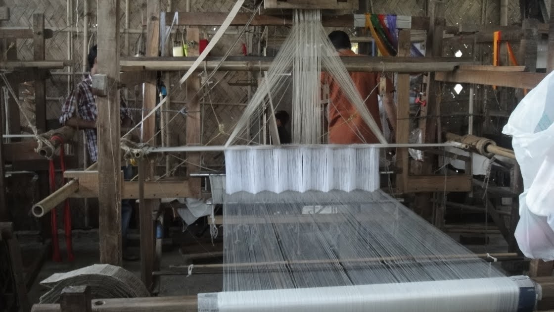 Power Loom Weaving Machine in Bhagalpur at best price by Neha