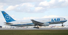 un avion del Lloyd Aéreo Boliviano que trabaja para el TAM (del Ejército)