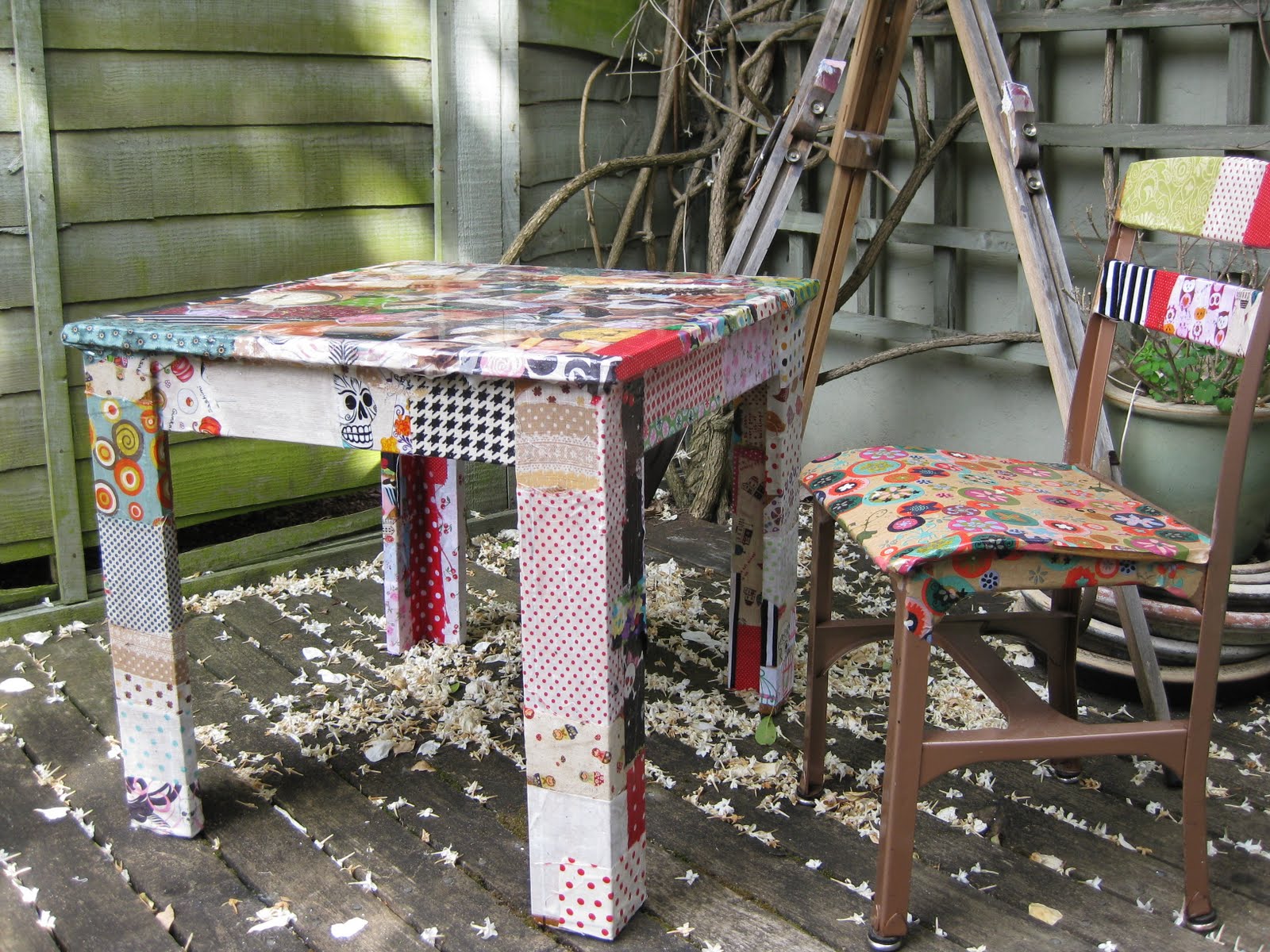 sewhungryhippie Mod Podge Photo Collage Table & scrapbuster Chair