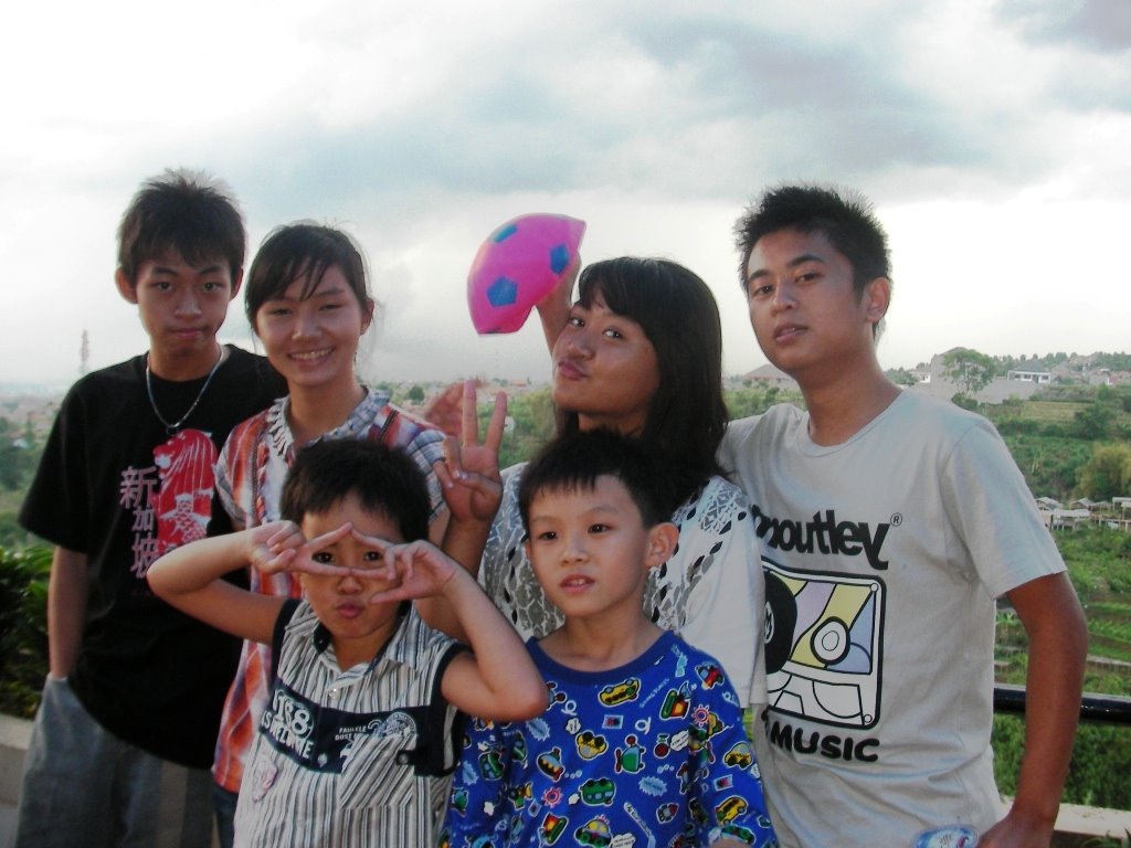 [SANY0175.JPG]