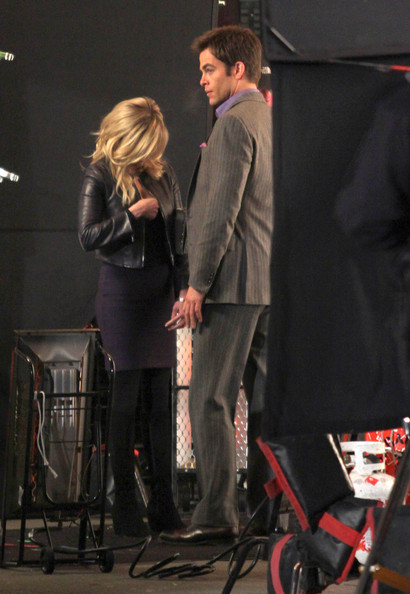 reese witherspoon kissing scene. Reese Witherspoon and Chris Pine Caught Kissing!