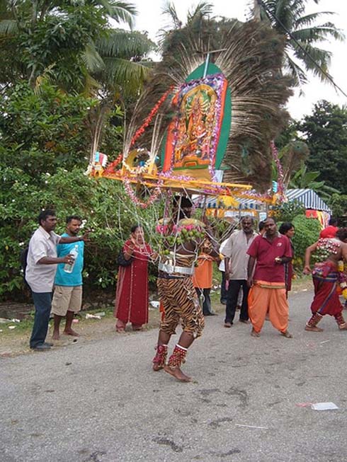 [batu-caves-thaipusam.jpg]