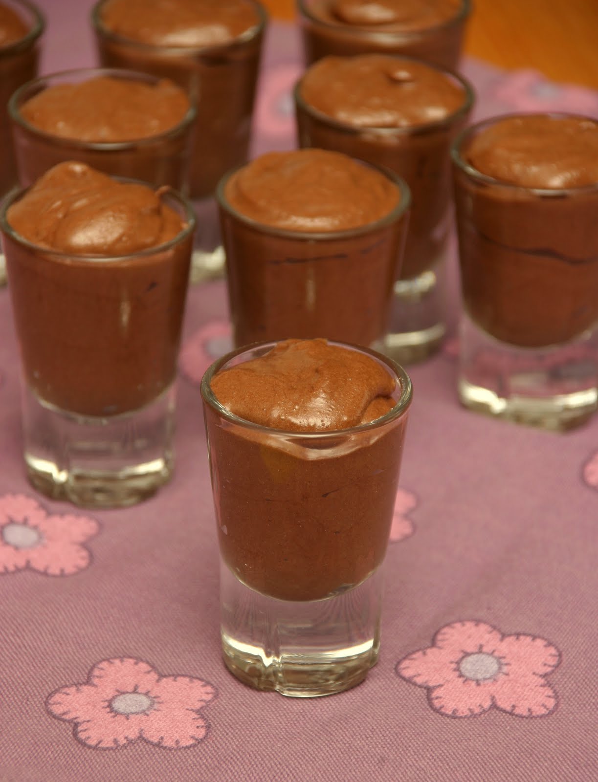 Sjokolademousse Shots (Chocolate Mousse Shots) Marias Salt & Søtt