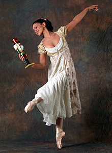 [p-nutcracker.jpg]