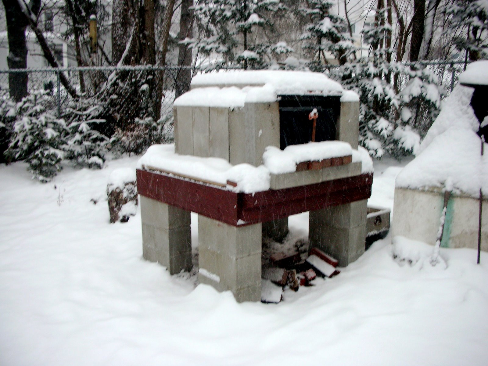 [oven+snow.JPG]