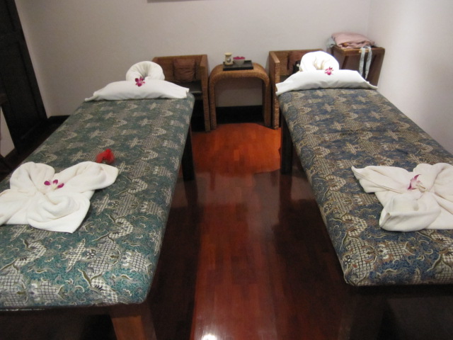 [IMG_0261.JPG]