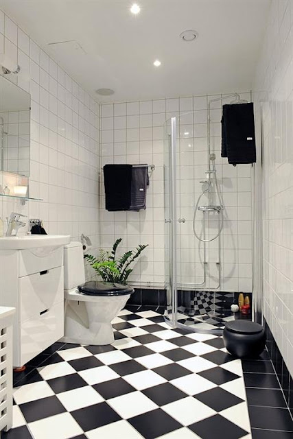 Sweden+Apartment+Design+Wood+Floor+bathroom