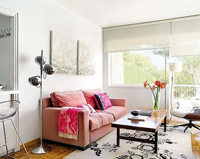 White Apartment Interior Design White Living Room from Mi Casa Revista
