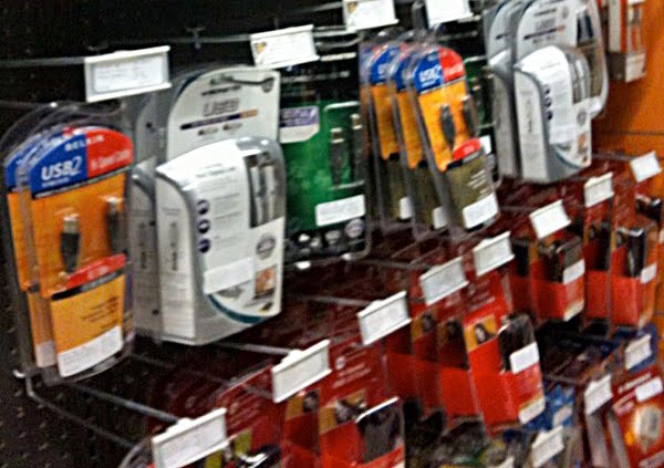 [Fry's+Display.crop.jpg]